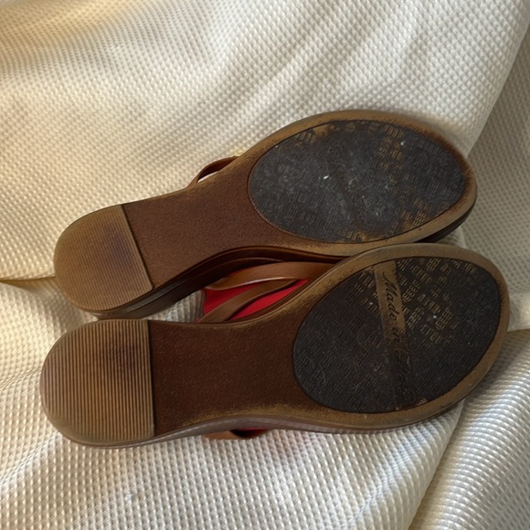 Italian Shoemakers Red Sandals - Picture 5 of 6